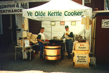 Ye Olde Kettle Cooker tent set up